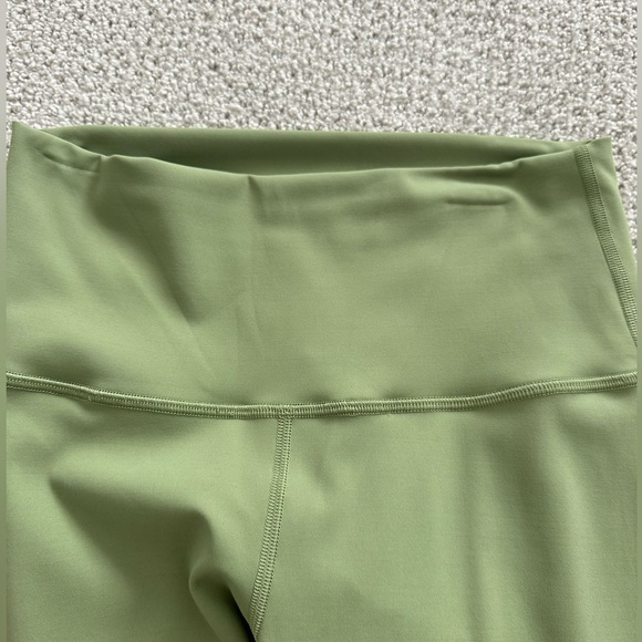 High rise wunder under leggings - Picture 2 of 2